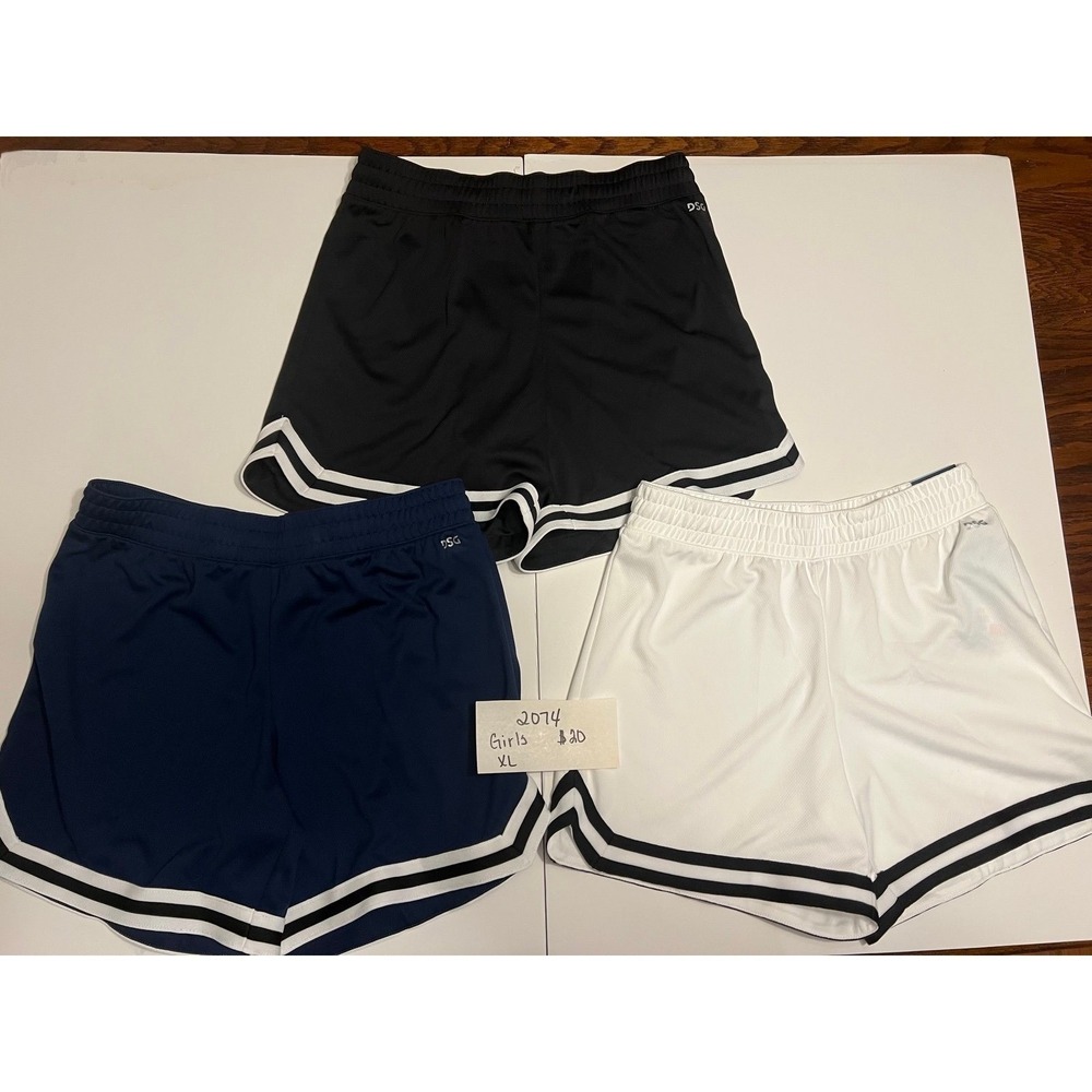 Girls size 16‎ shorts (2074)